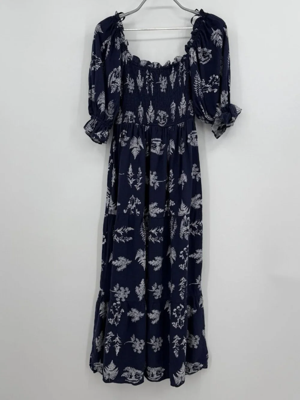Pomander Place Tuckernuck Beaufort Botanical Hannah Dress Smocked Midi size S - Picture 2 of 8